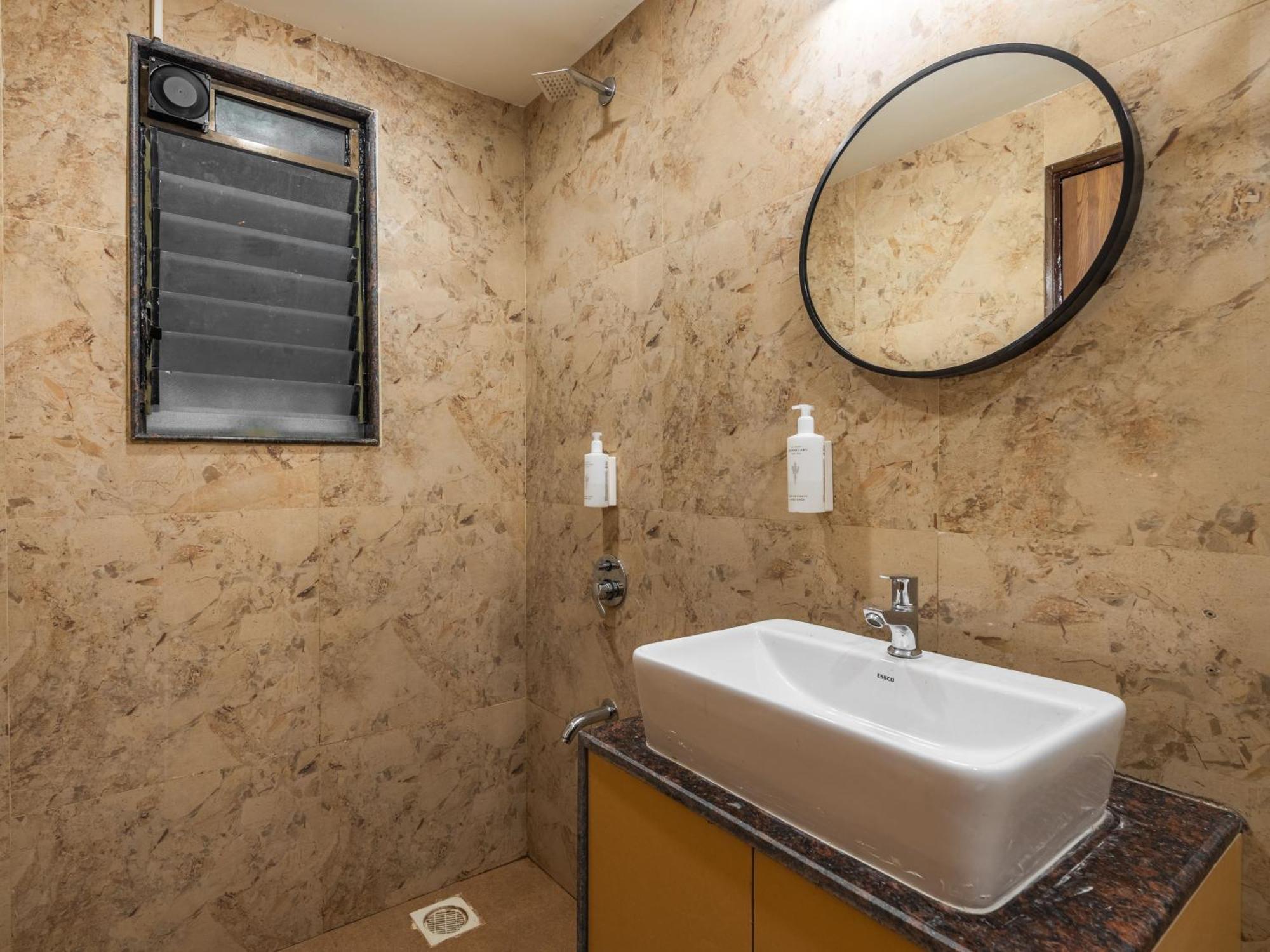 The Hosteller Lonavala, City Centre الغرفة الصورة